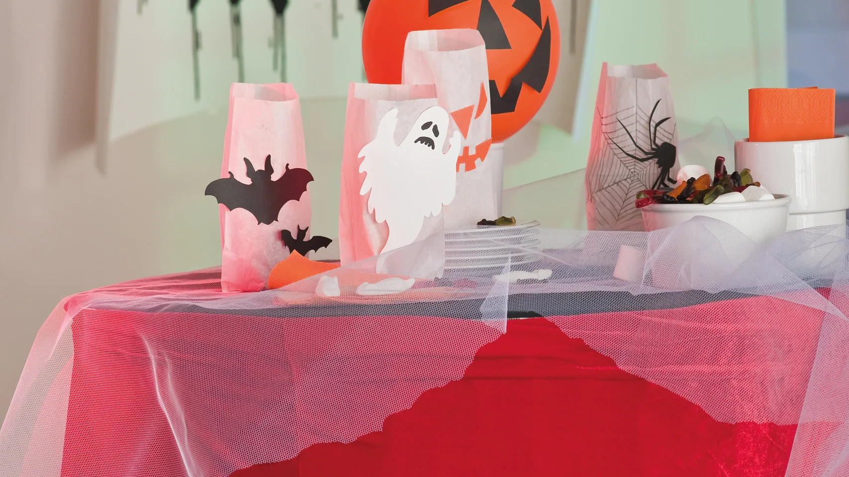 Na Halloween: Stół jak z horroru