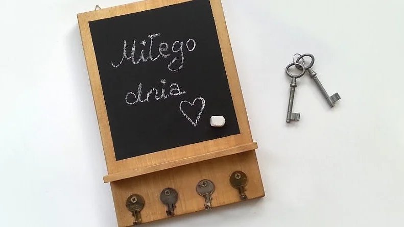 Klinika DIY: Mini tablica na klucze