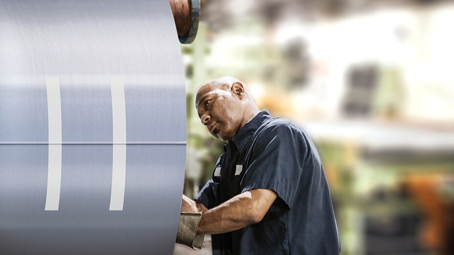 Zabezpieczanie końcówek zwoju metalowego Zabezpieczanie końcówek zwoju metalowego