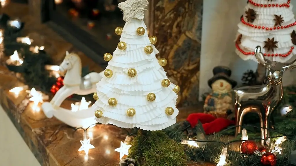 Choinka z papilotek - dekoracja bożonarodzeniowa
