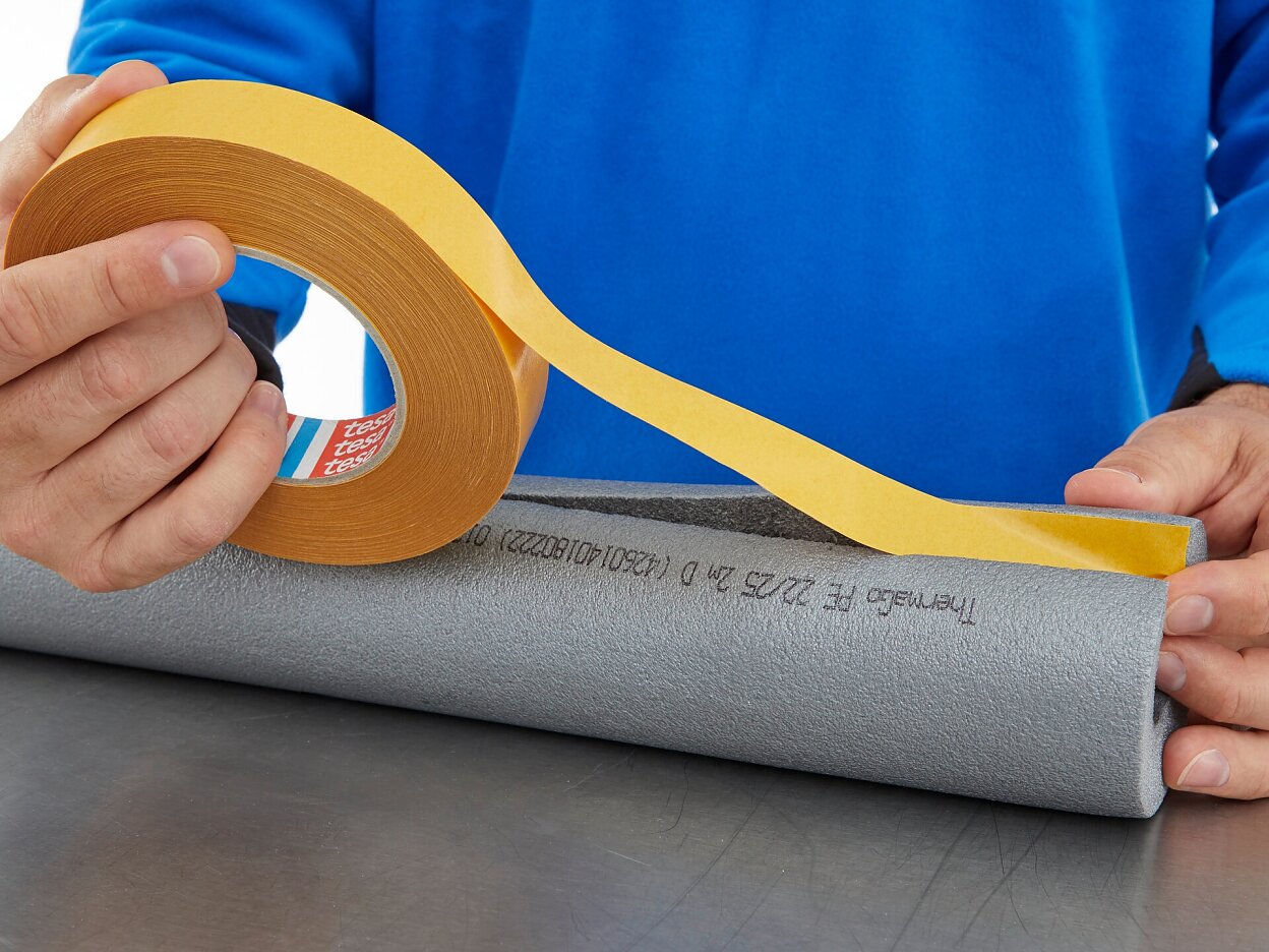 tesa 51571 double sided non woven tape step1of3