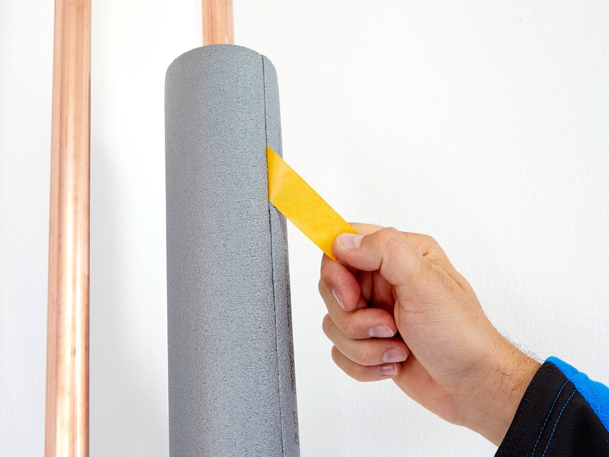 tesa 51571 double sided non woven tape step3of3 002