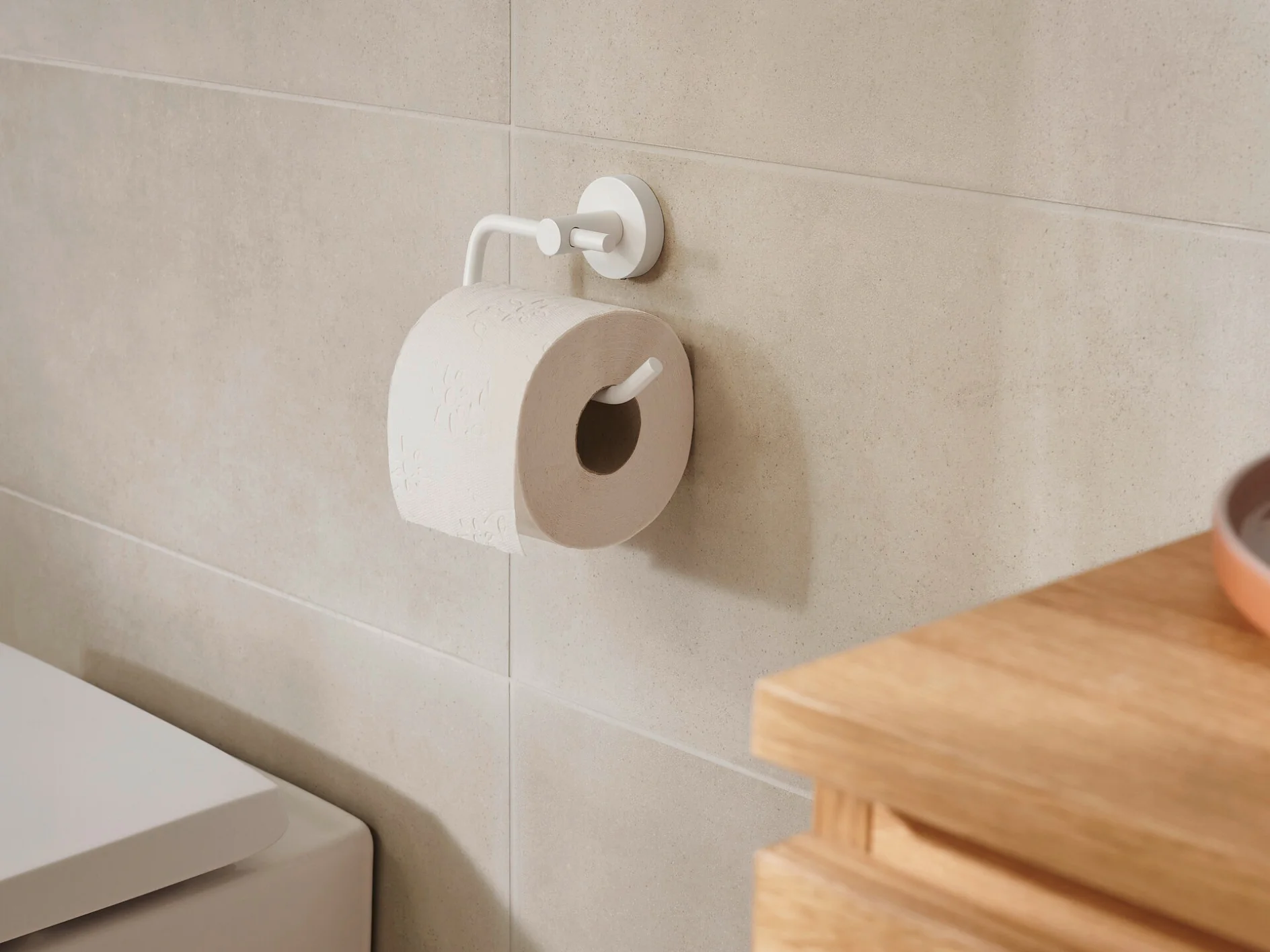 tesa_Moon_White_Toilet_Roller_Holder_40570_mood tesa_Moon_White_Toilet_Roller_Holder_40570_mood