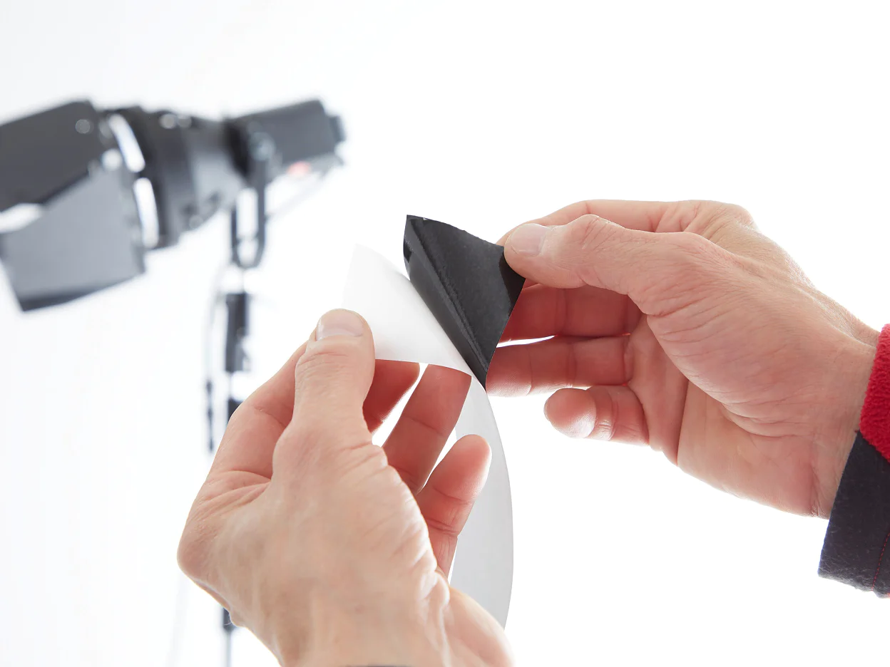 tesa 50577 all black aluminum tape step2of3