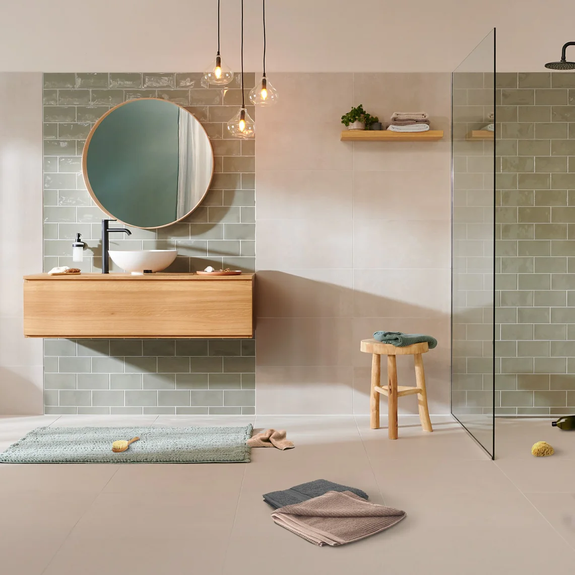 bathroom-not-tidy-v2_1
