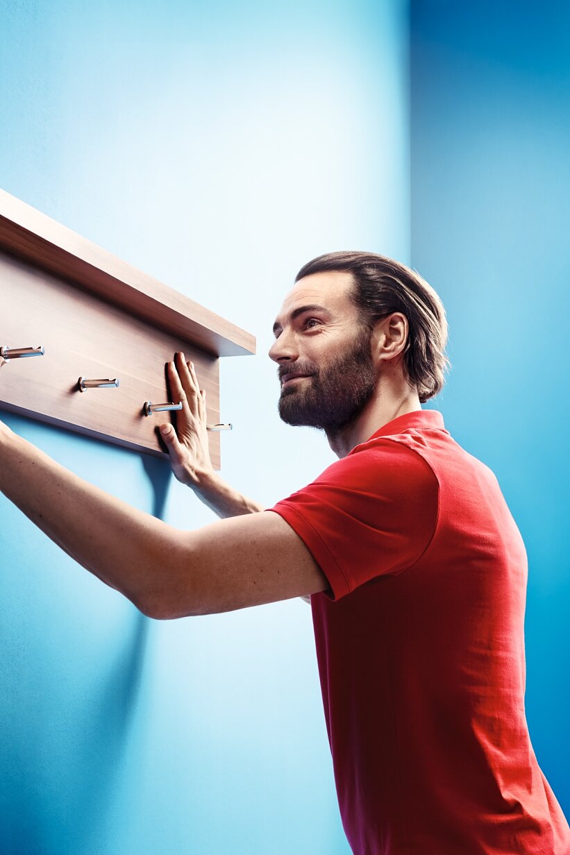 tesa Powerbond® Fitas de montagem biadesivas com forte poder adesivo para fixação segura de objetos (por exemplo, espelhos ou bengaleiros)