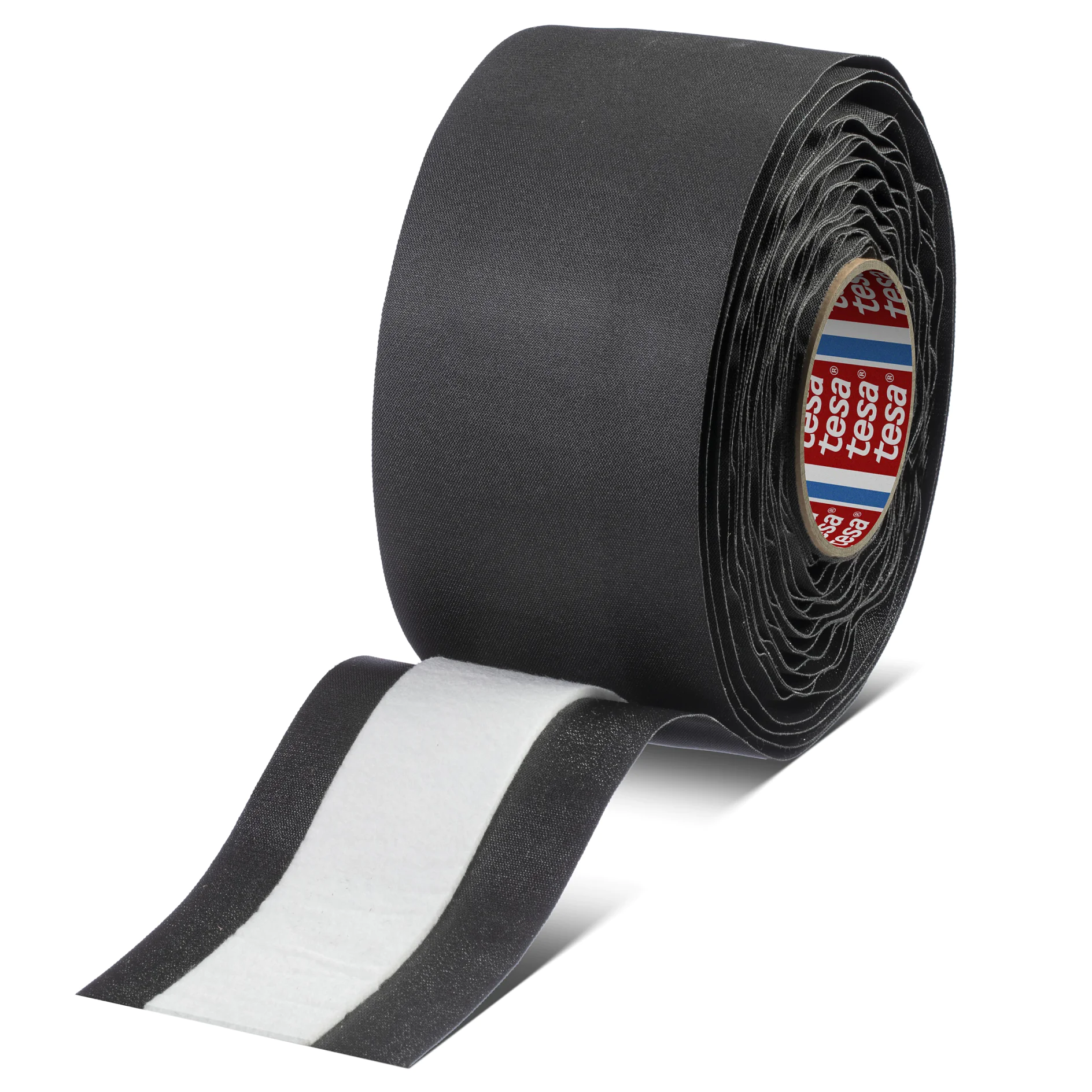 63000 crash protection Um rolo de fita tesa preta com uma tira branca parcialmente estendida. O carretel interno é etiquetado com o nome da marca tesa em vermelho e branco. A fita tesa é mostrada contra um fundo simples e claro. (This text has been generated by AI)