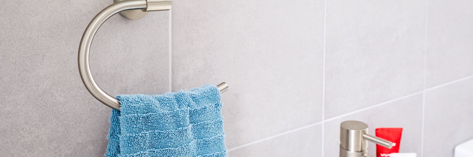 Noble design meets effective use to keep your hand towels near your sink.