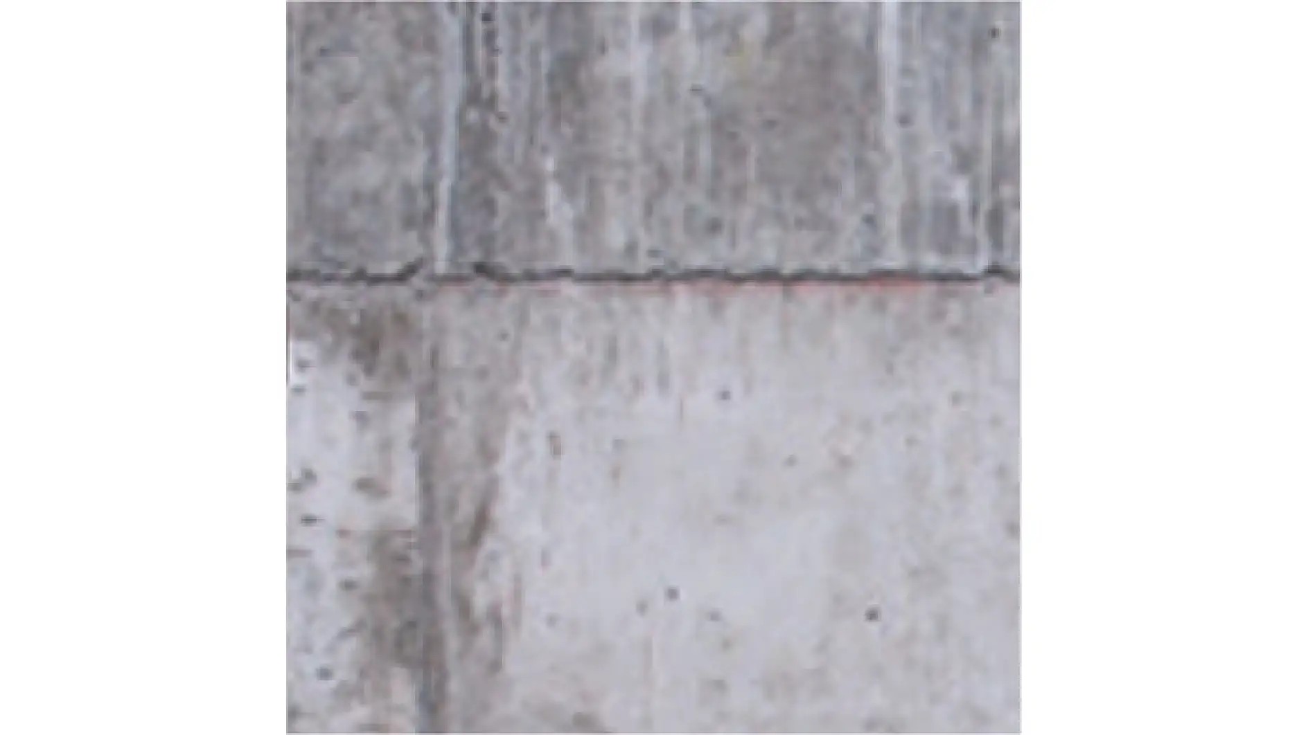 Imagine cu o bucată de ciment