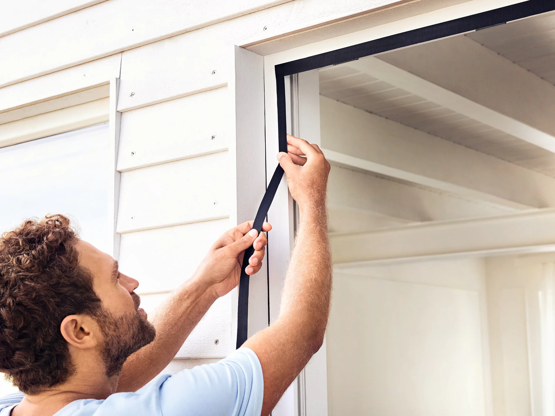 insect-magnetic-curtain_step_4_of_5_model_ap_V2