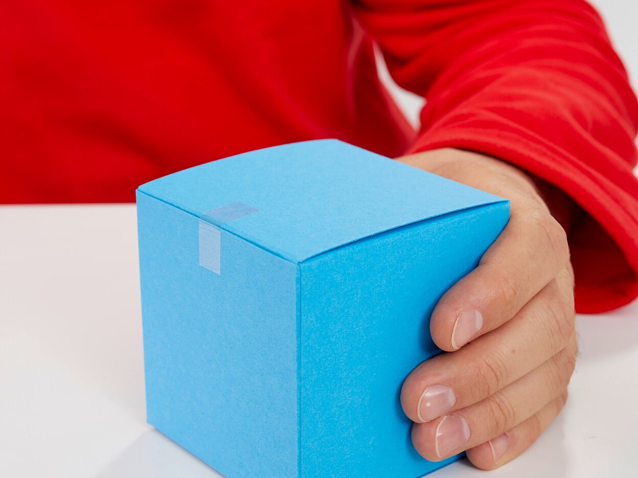 tesa 4101 packaging tape based on hydrate cellulose film step3of3