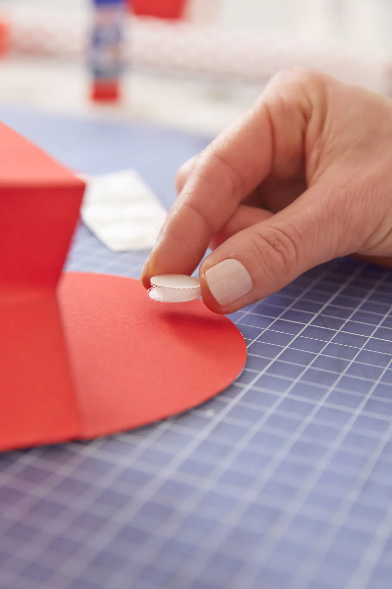 Använd kardborremynt för fliken