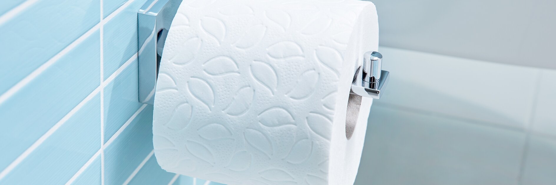 Enkel design med syftet att hålla dina pappersrullar där du behöver dem mest.
