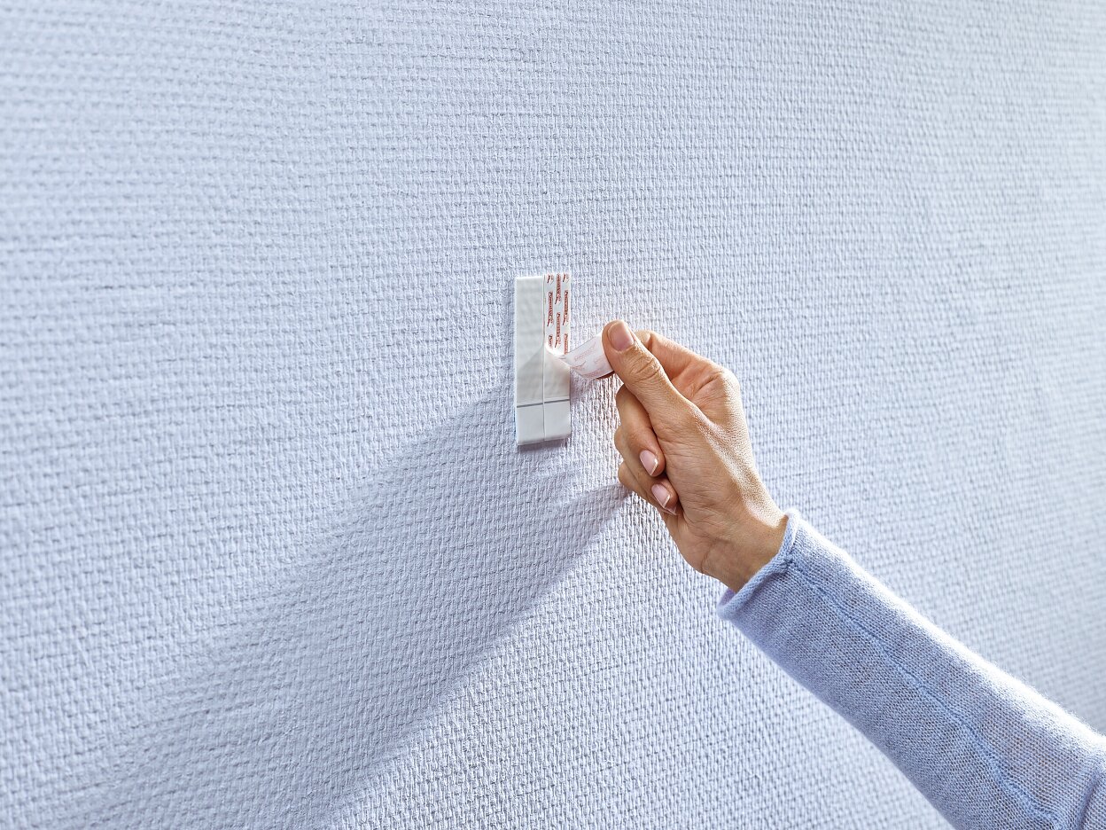 [en-en] tesa Smart Mounting System Adhesive Nail 2kg Step 8 of 15 wallpaper<br />
[en-en]&nbsp; tesa Smart Mounting System Adhesive Nail Adjustable 2kg Step 9 of 17 wallpaper