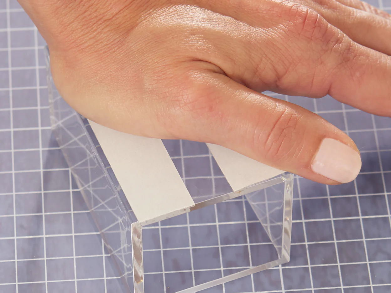 [en-en] tesa Powerbond Transparent