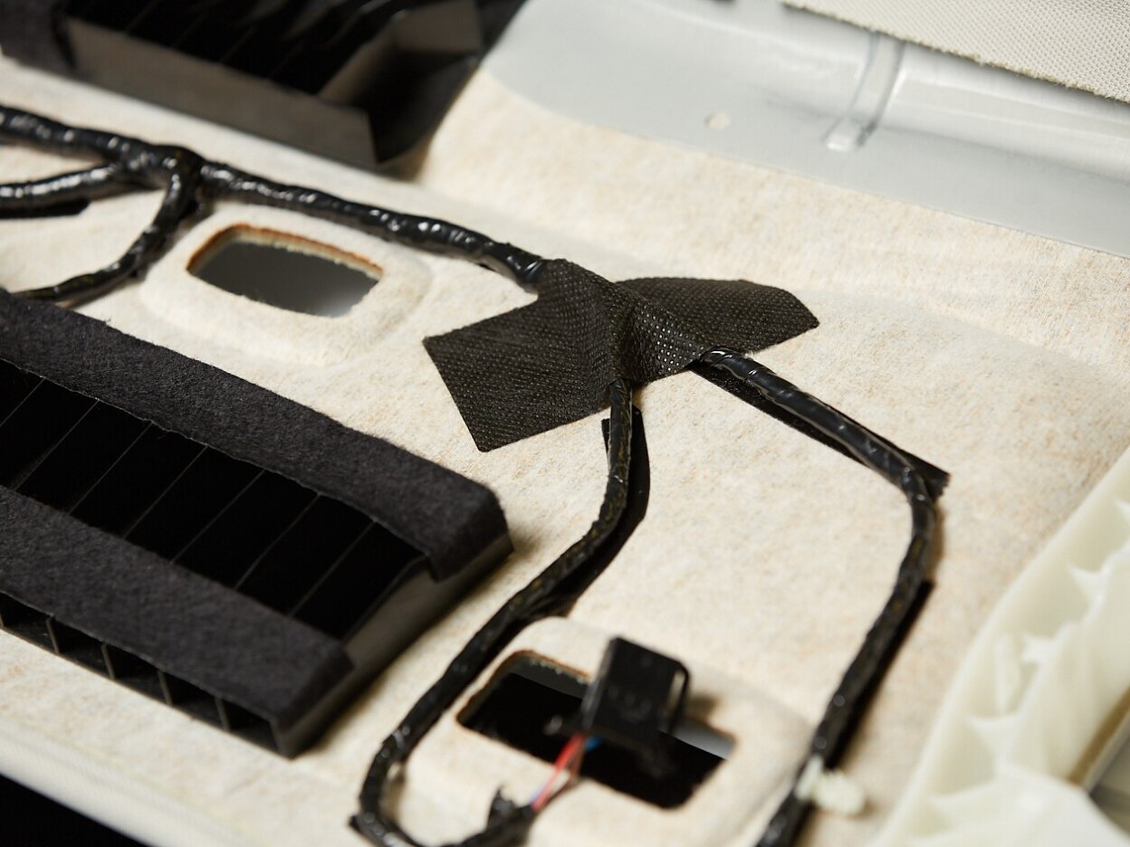 tesa-automotive-cable-mounting-ds-web-image-004