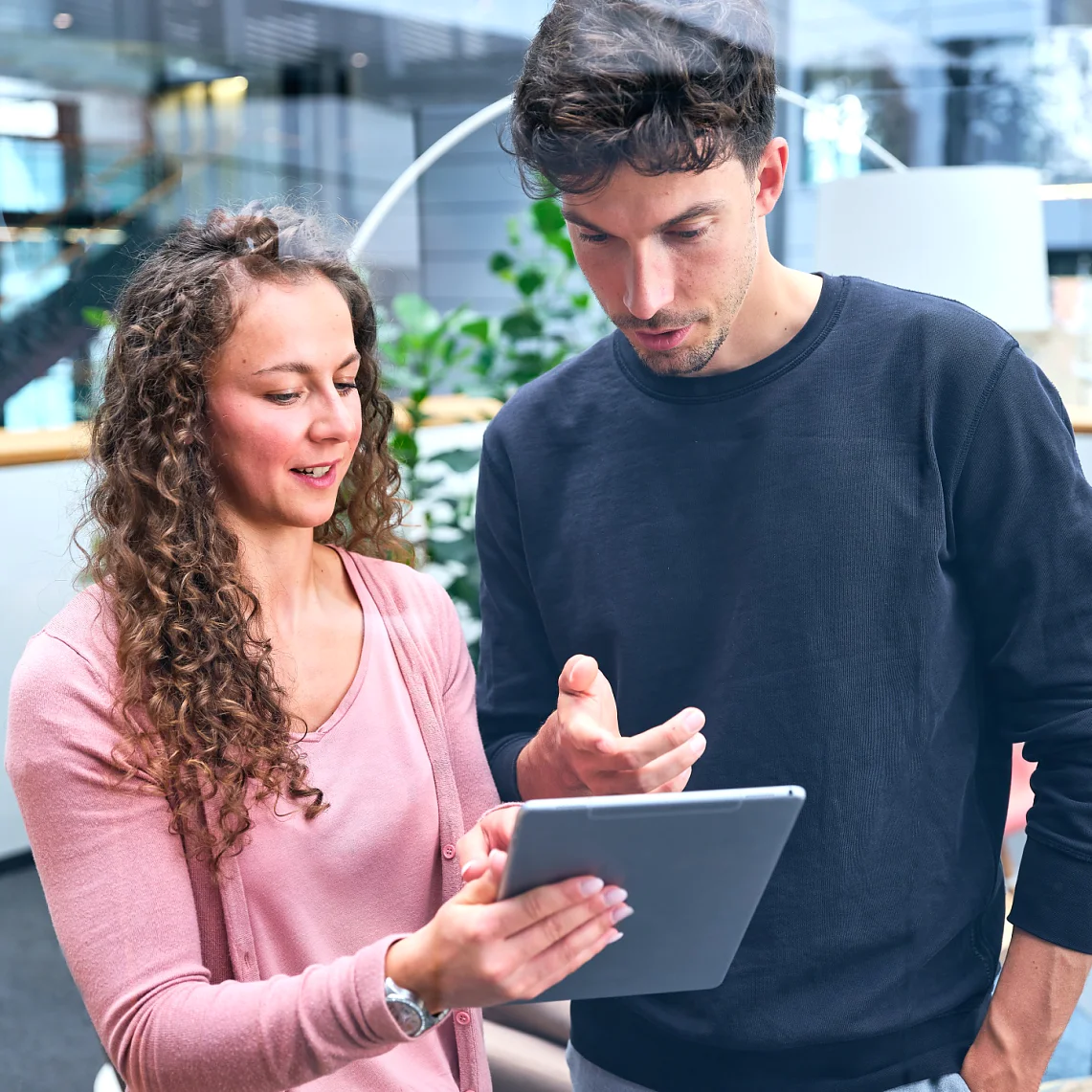 İnsanlar_İş_Ofis_Çalıştayı_Beyin Fırtınası_Toplantı (16)_daha büyük (1)
