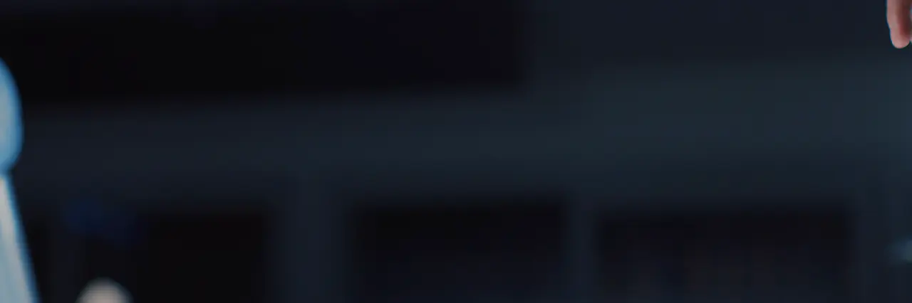 ai-at-tesa-arka-plan-videosu