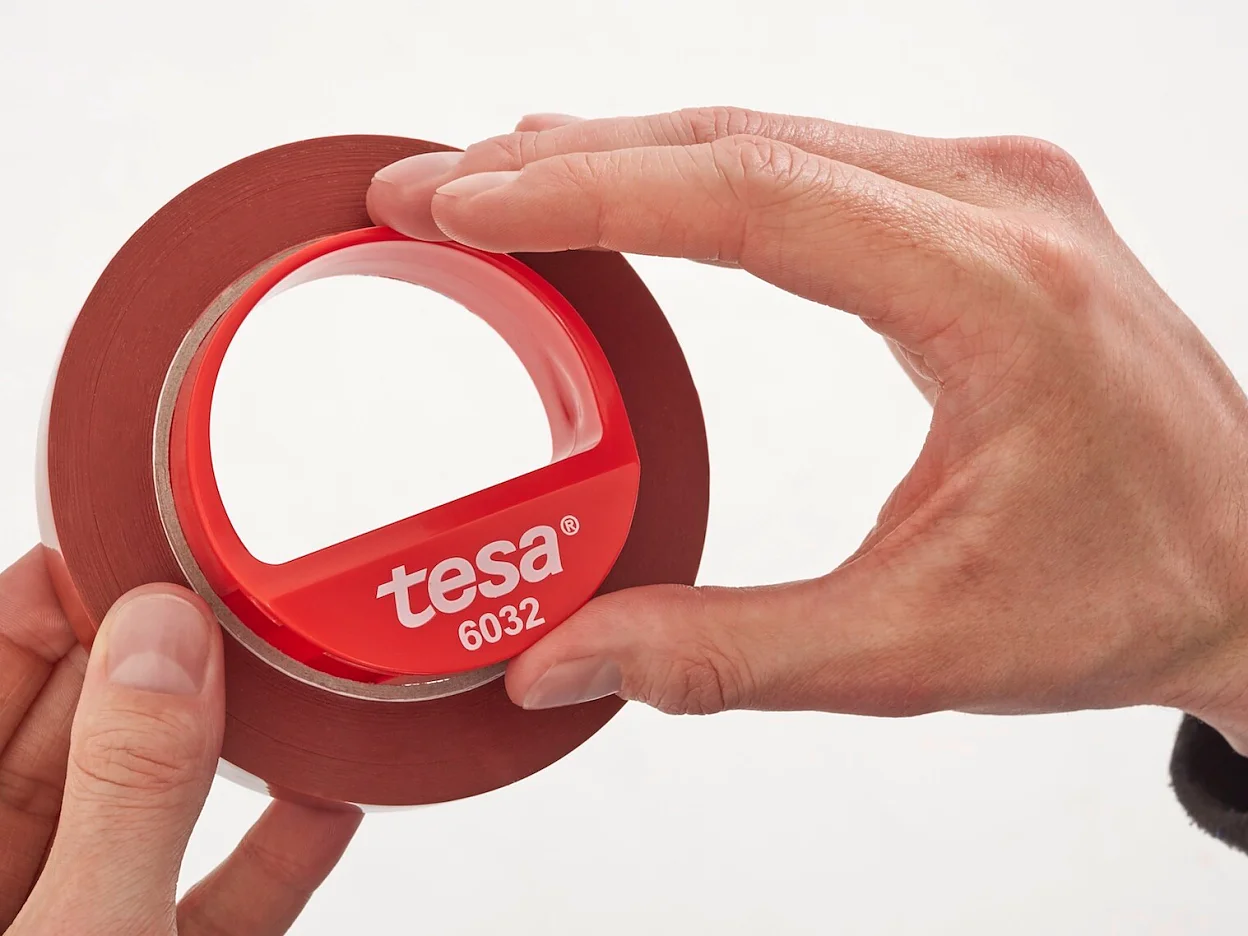 tesa 6032 industrial hand dispenser strap it step2of4 ap